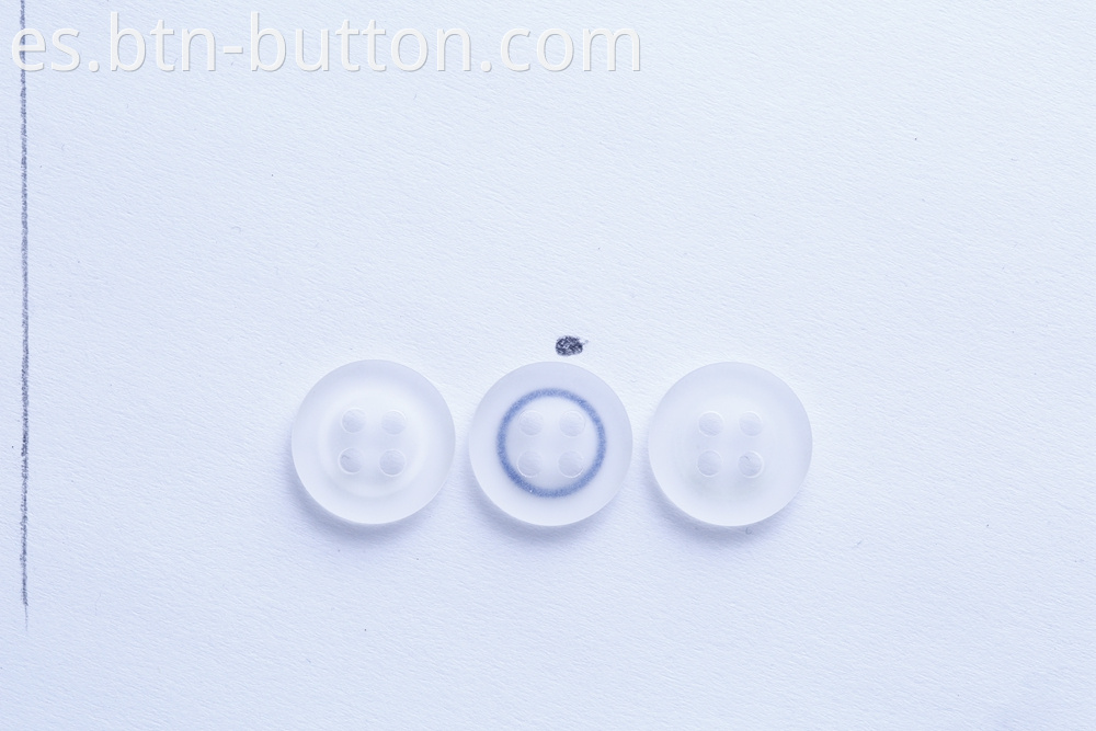 Colored eyelet transparent resin button